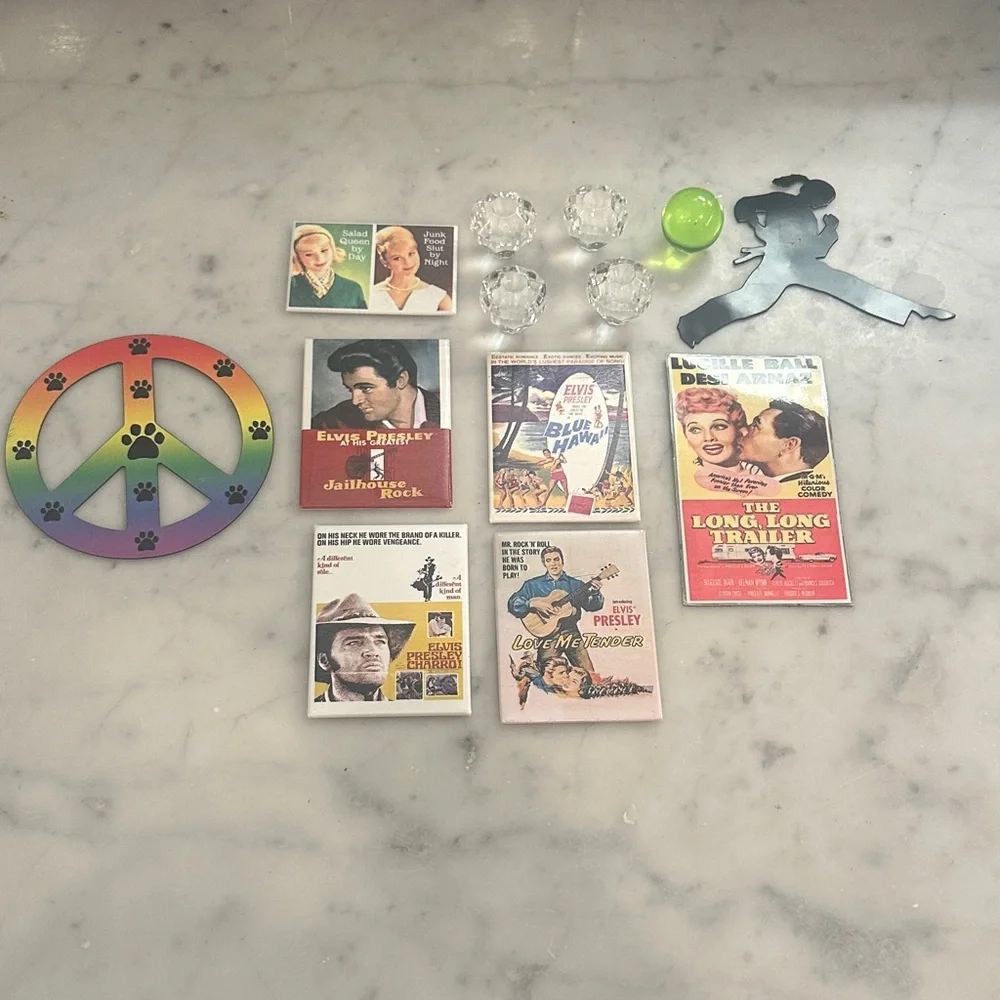 Retro Movie Coaster Set with Peace Sign